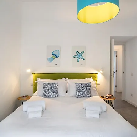 Luxury La Balena Blu ماسّا لوبْرينسِ